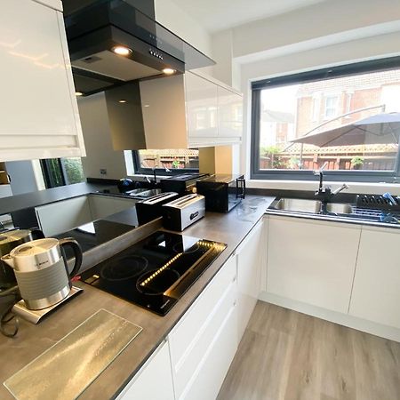 Harbourside House - Great Location - Parking - 2 En-Suites - Sleeps 5 Plus 1 Poole Eksteriør billede